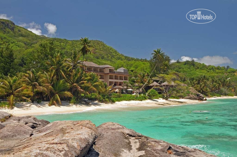 отель Doubletree By Hilton Seychelles Allamanda Resort & Spa 4*