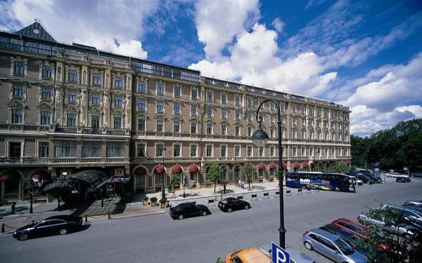 Отель "Grand Hotel Europe"